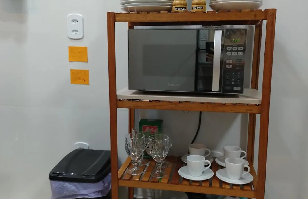 Studio novíssimo primeira quadra praia em Copacabana-1